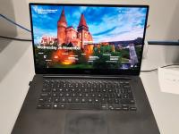 CS1918/2025  COMPUTER MARCA DELL COLOR ARGENTO